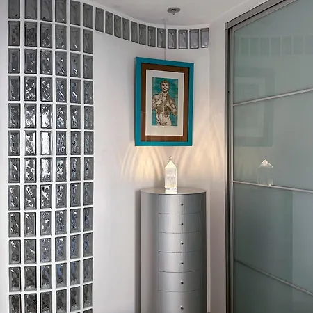 Domus Alexander, Terrace Downtown *