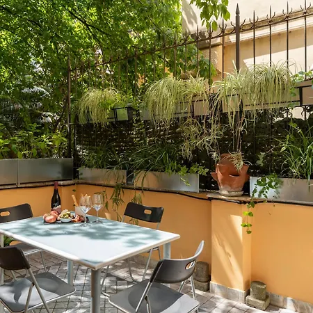 Domus Alexander, Terrace Downtown Apartment *